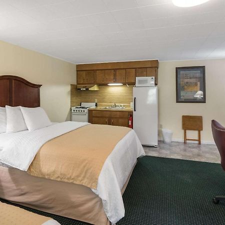 Rodeway Inn לי מראה חיצוני תמונה