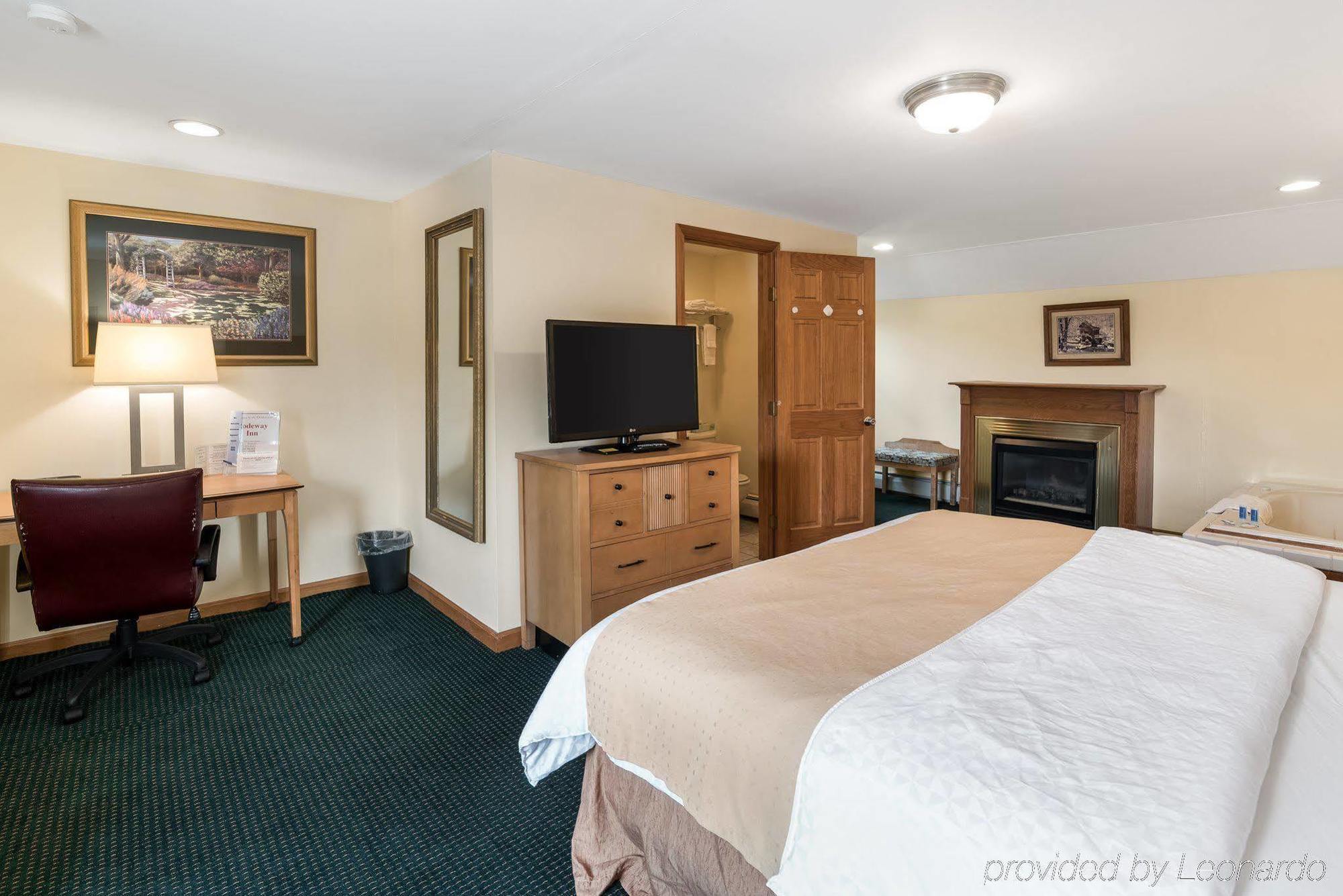 Rodeway Inn לי מראה חיצוני תמונה